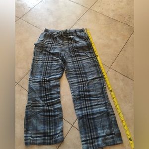 Kenneth Cole Womens Gray and Blue Comfort Pants with Elastic Band Waist.  Size M